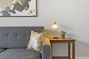 Homey 3BR Apt in Quiet Location